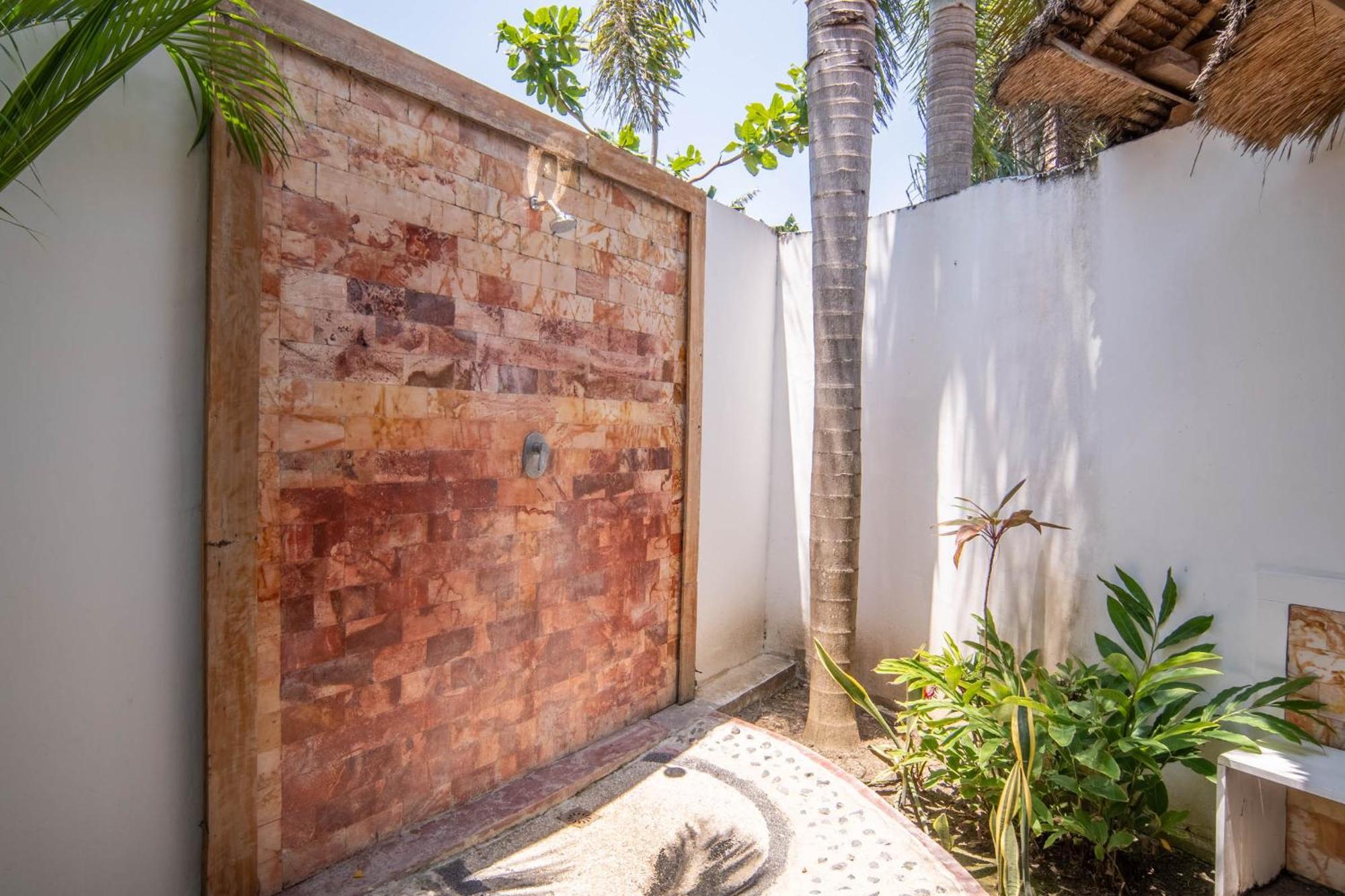 Tiki Boutique Hotel Spa Lombok Селонг Беланак Екстериор снимка